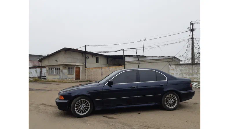 BMW 5 серія 1999 - 5