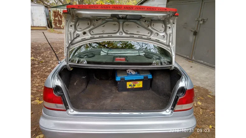 Hyundai Lantra 1993 - 14