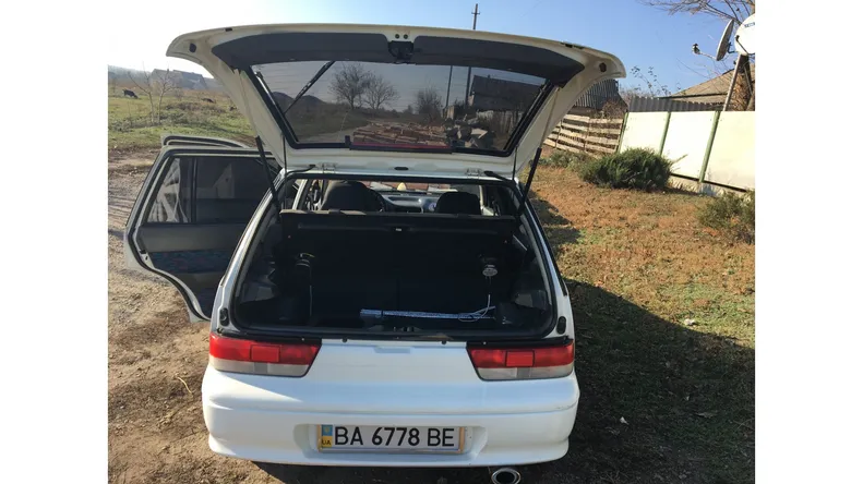 Suzuki Swift 2001 - 11