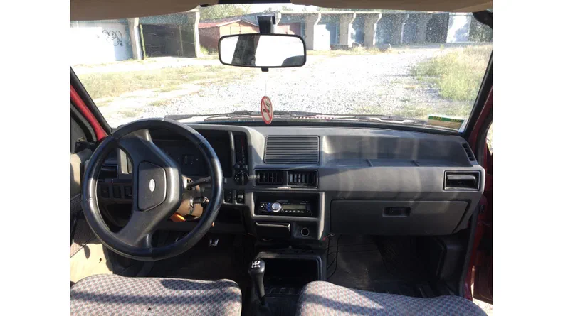Ford Escort 1985 - 8