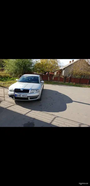Skoda Superb 2005