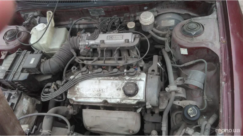 Mitsubishi Lancer 1993 - 5