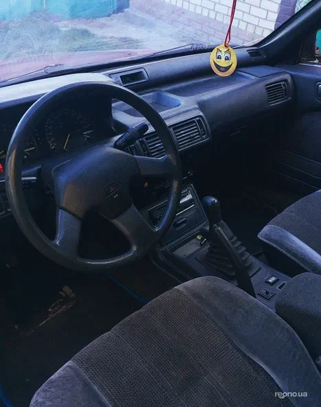 Mitsubishi Galant 1989 - 8