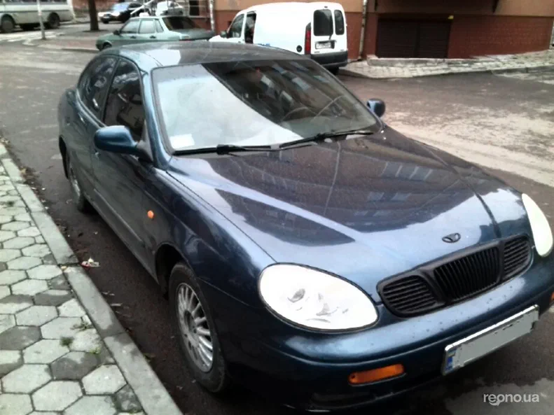 Daewoo Leganza 1998