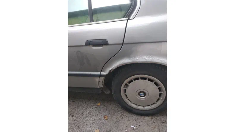 BMW 5 серія 1988 - 6