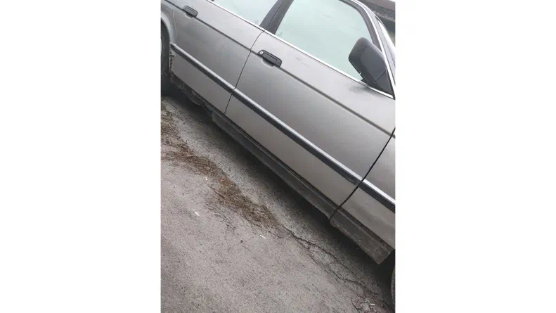 BMW 5 серии 1988