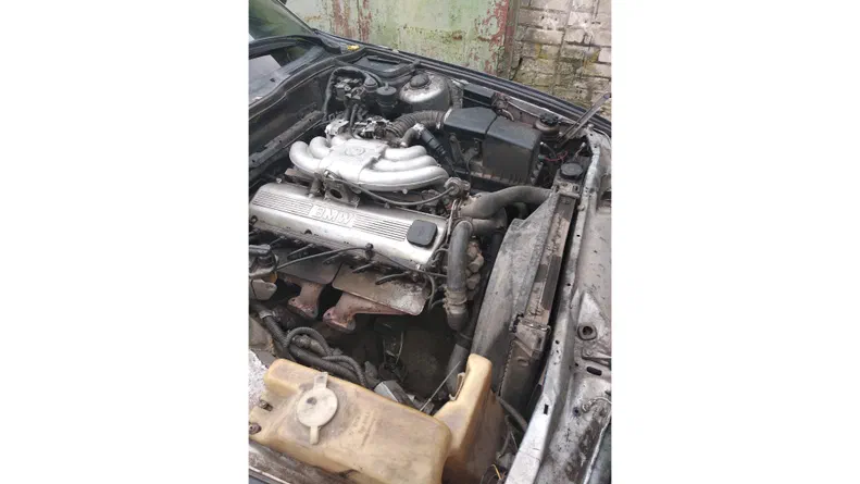 BMW 5 серія 1988 - 9