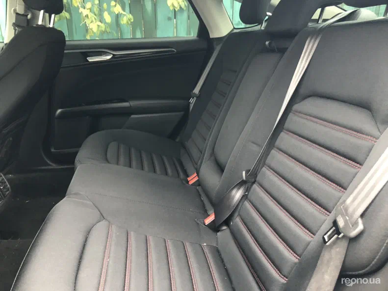 Ford Fusion 2015 - 9