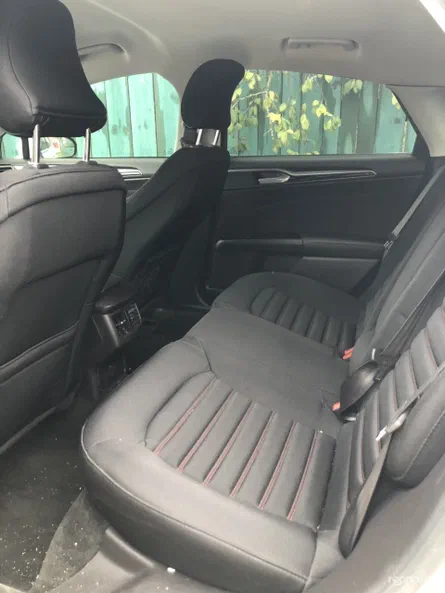 Ford Fusion 2015 - 10