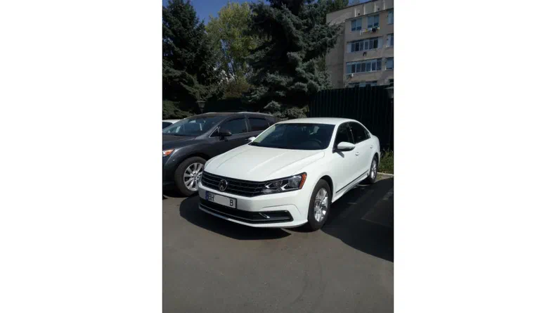 Volkswagen Passat 2017 - 18