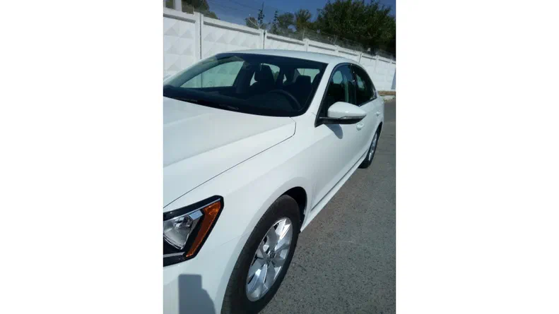 Volkswagen Passat 2017 - 17