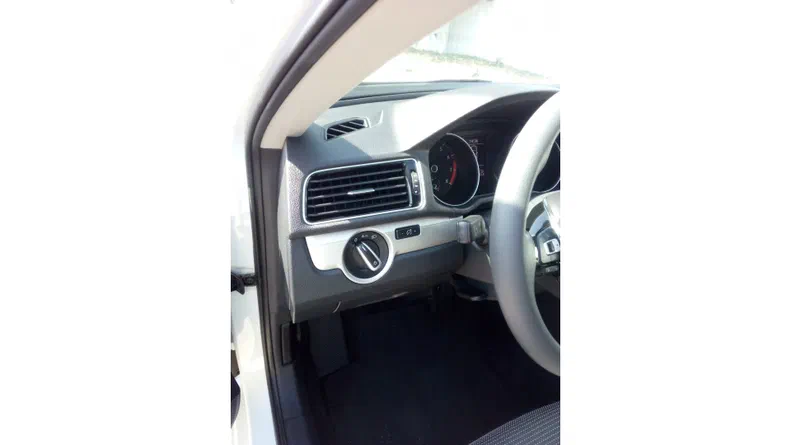 Volkswagen Passat 2017 - 13