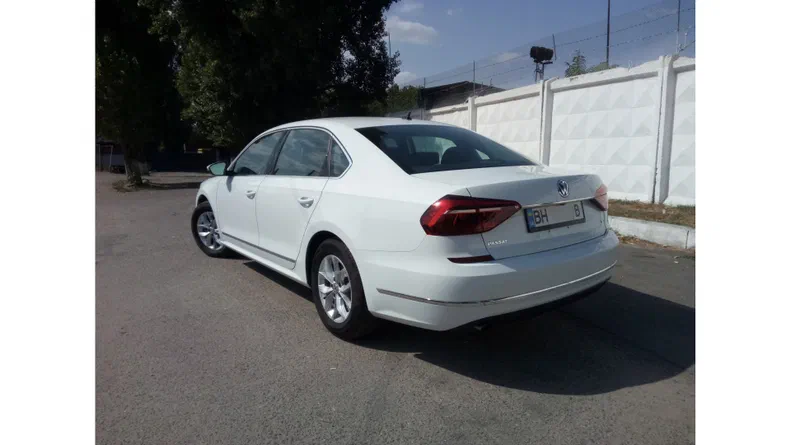 Volkswagen Passat 2017 - 7