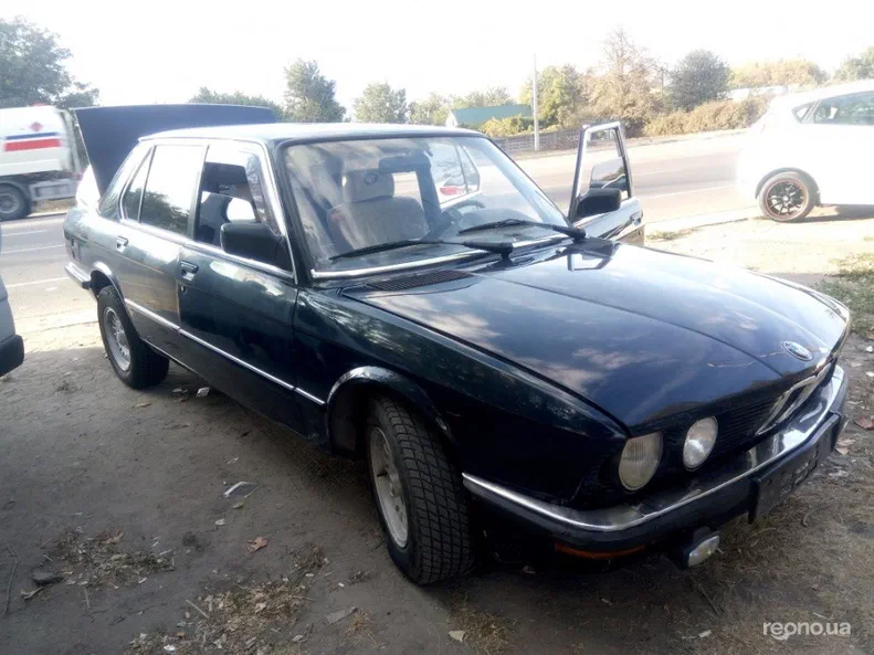 BMW 5 серія 1985 - 4