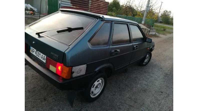 Lada (ВАЗ) 2109 2004