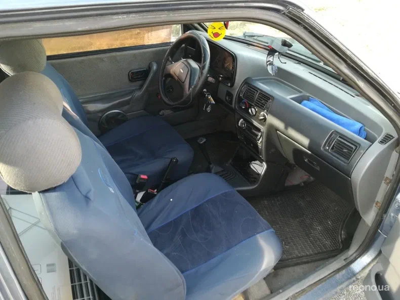 Ford Escort 1988 - 7