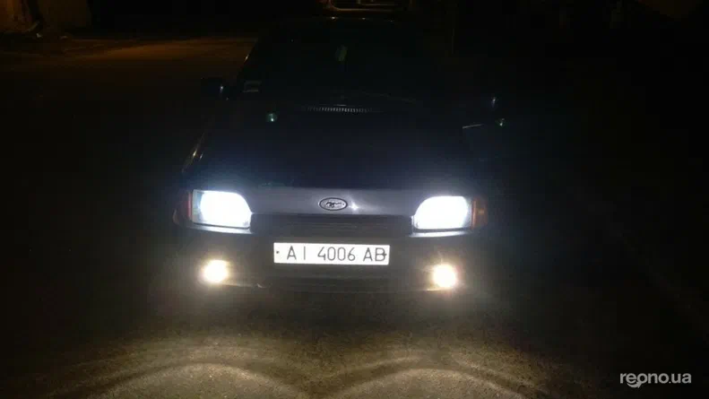 Ford Escort 1988 - 9