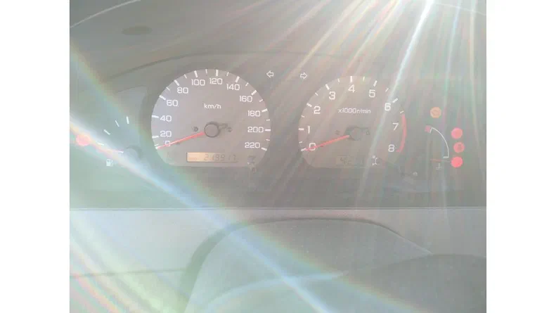 Nissan Almera 1998 - 12