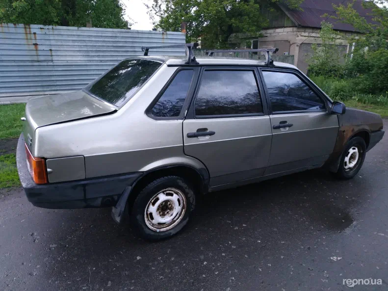 Lada (ВАЗ) 21099 2002