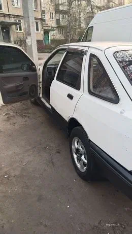 Ford Sierra 1984 - 9