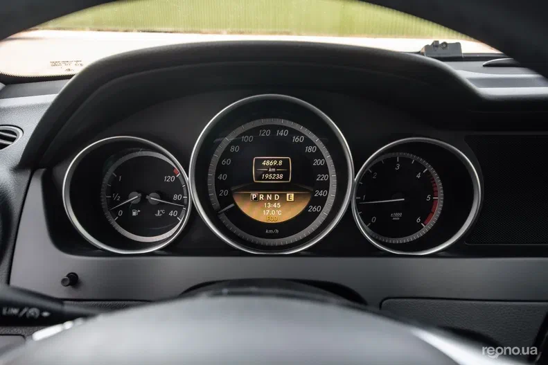 Mercedes-Benz C-Клас 2011 - 9