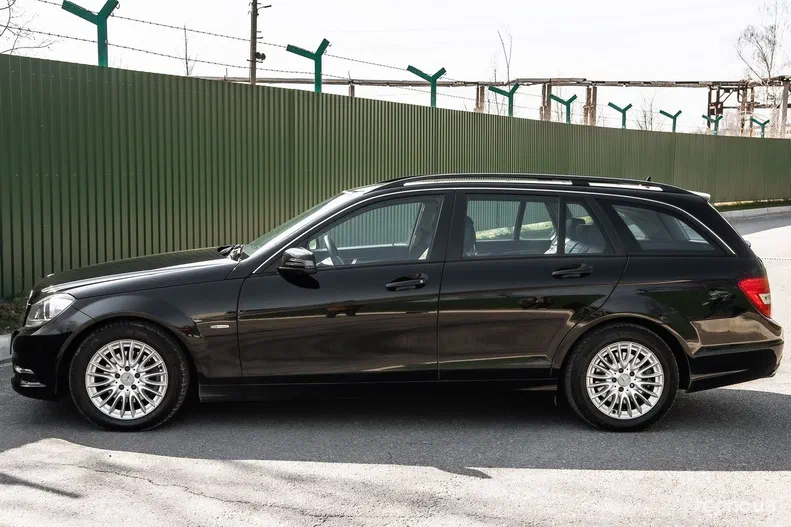 Mercedes-Benz C-Клас 2011 - 1