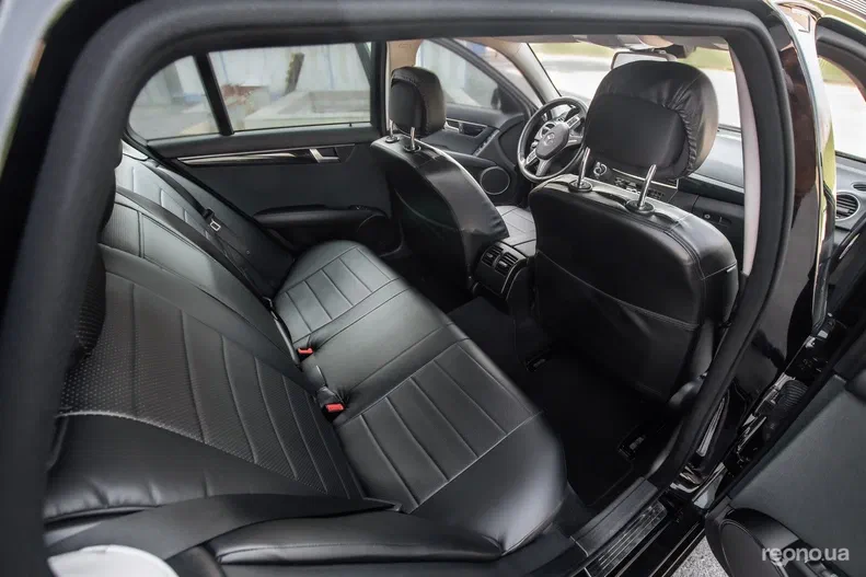 Mercedes-Benz C-Клас 2011 - 7