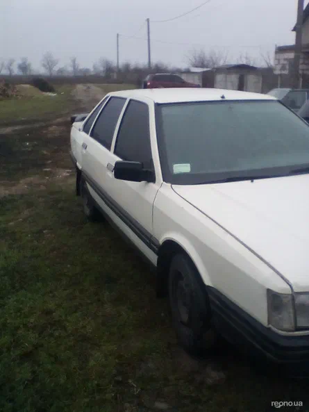 Renault 21 1989