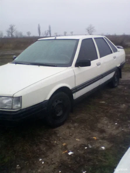 Renault 21 1989