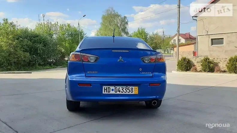 Mitsubishi Lancer 2010 - 7