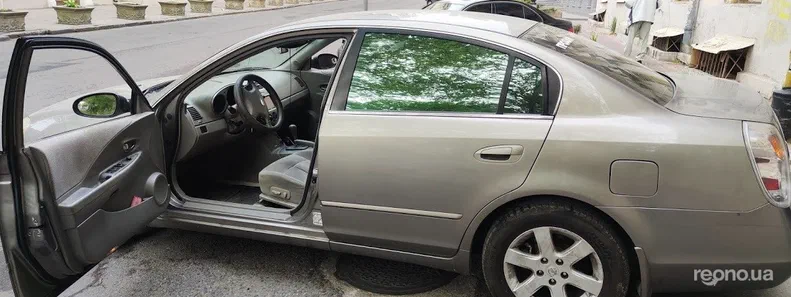 Nissan Altima 2003 - 6