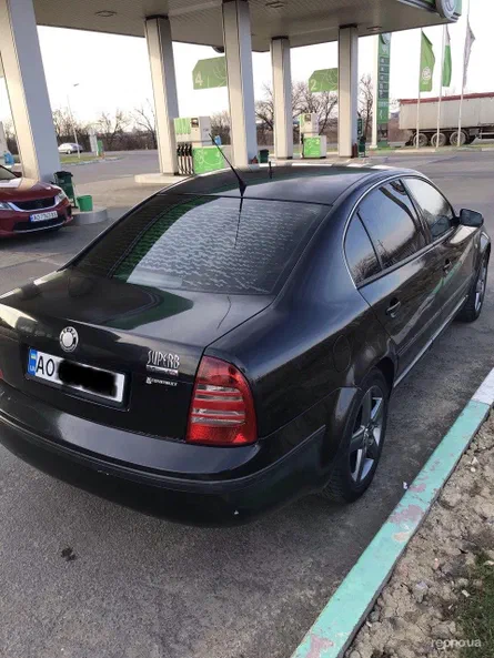Skoda Superb 2003