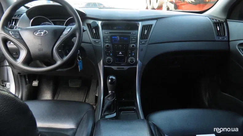 Hyundai Sonata 2014 - 3