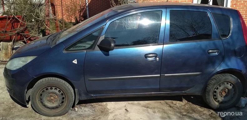 Mitsubishi Colt 2006