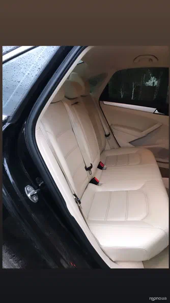 Volkswagen Passat 2012 - 6