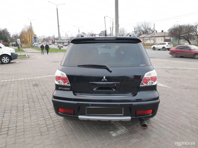 Mitsubishi Outlander 2008