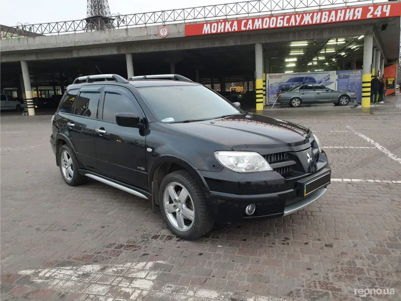 Mitsubishi Outlander 2008