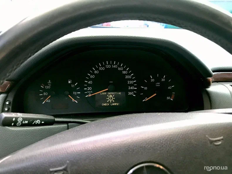 Mercedes-Benz E-Класс 2000