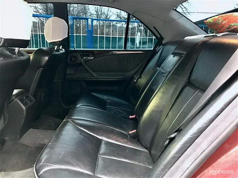Mercedes-Benz E-Класс 2000