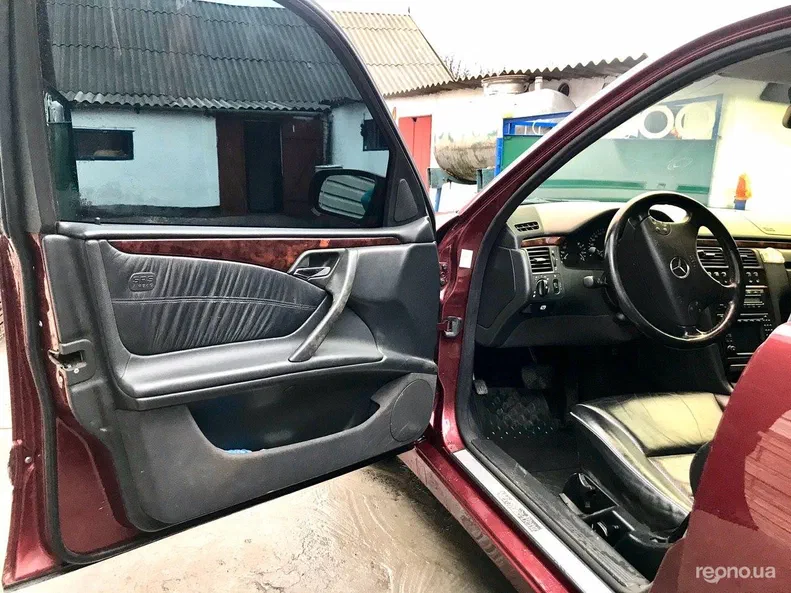 Mercedes-Benz E-Класс 2000
