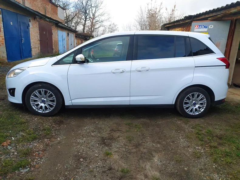 Ford C-MAX 2011