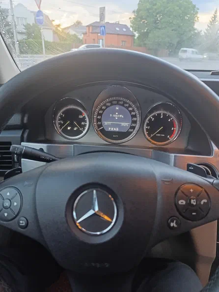 Mercedes-Benz GLK-Клас 2011 - 16