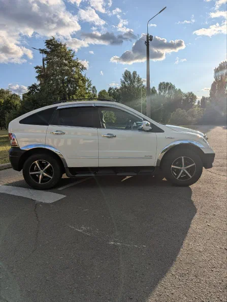 SsangYong Actyon 2009 - 12