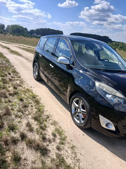 Renault Scenic 2011