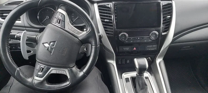 Mitsubishi Pajero Sport 2019 - 24