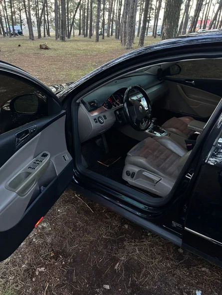 Volkswagen Passat 2006 - 12
