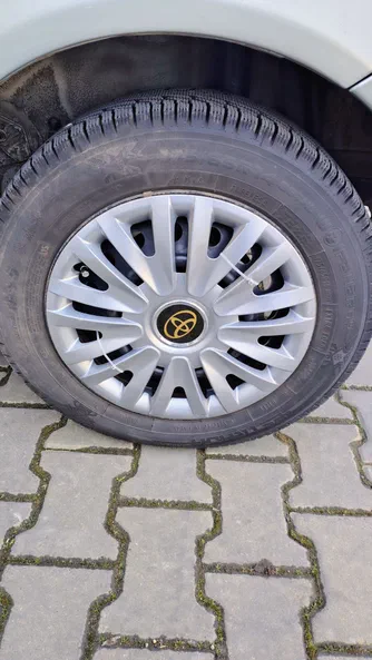 Toyota Yaris 2002 - 8