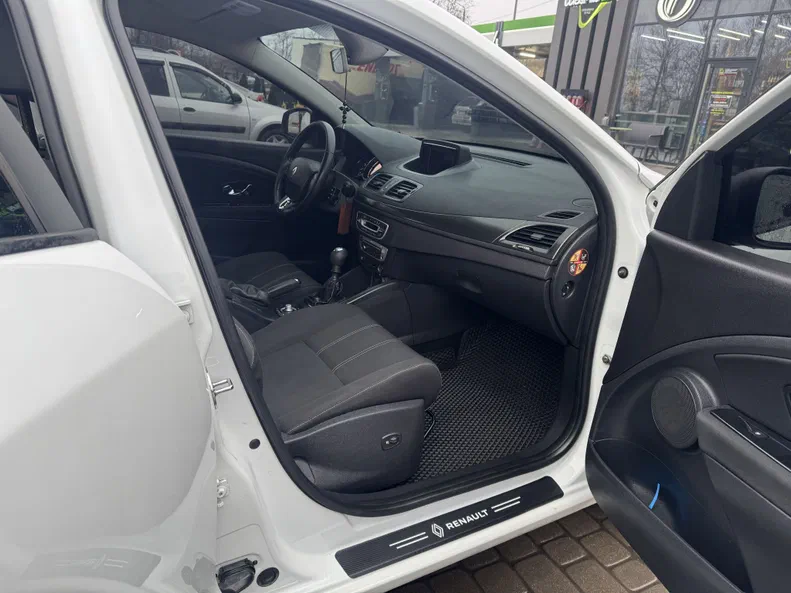 Renault Megane 2014 - 8