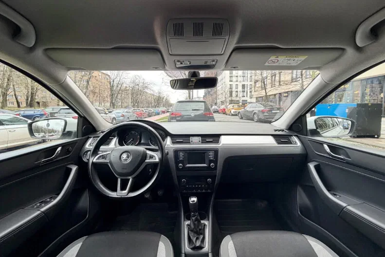 Skoda Rapid 2016 - 7