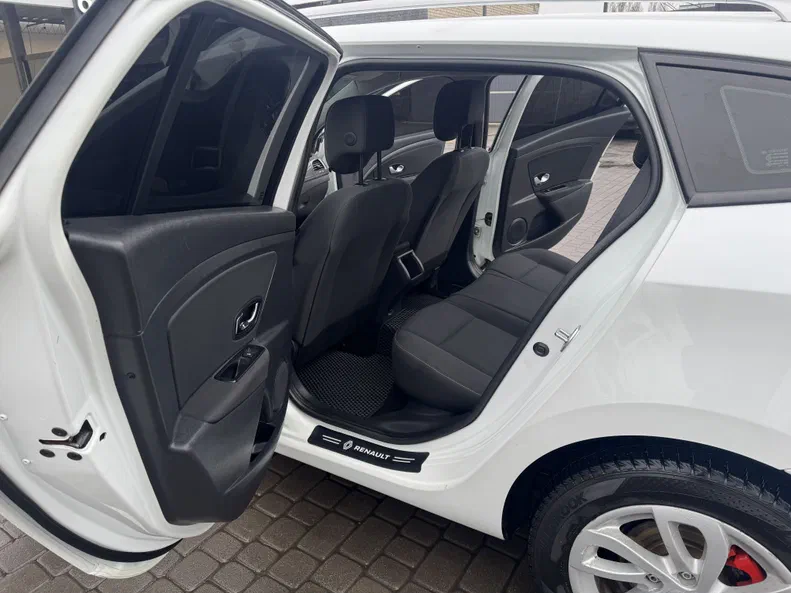 Renault Megane 2014 - 11